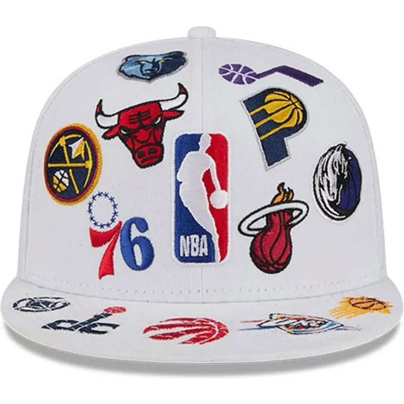 casquette-plate-blanche-ajustee-59fifty-all-over-nba-new-era