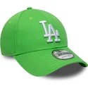 casquette-courbee-verte-claire-ajustable-avec-logo-blanc-9forty-league-essential-los-angeles-dodgers-mlb-new-era