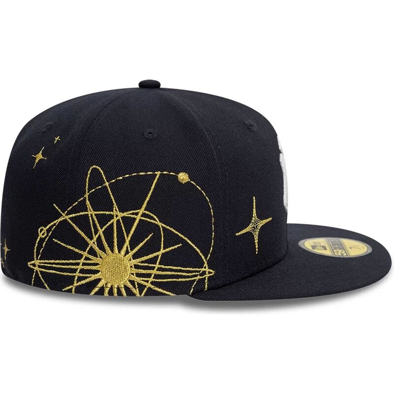 casquette-plate-bleue-marine-ajustee-59fifty-zodiac-new-york-yankees-mlb-new-era