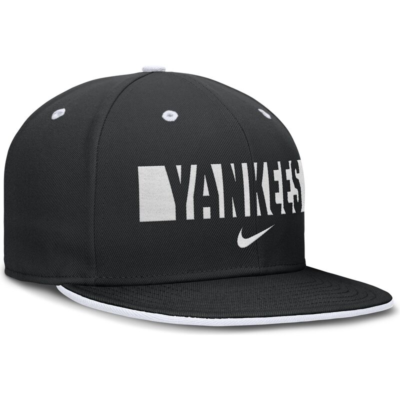 casquette-plate-noire-ajustee-primetime-dri-fit-true-structured-round-bill-new-york-yankees-mlb-nike casquette-plate-noire-ajustee-primetime-dri-fit-true-structured-round-bill-new-york-yankees-mlb-nike