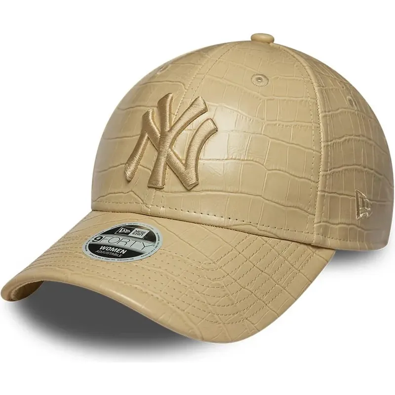 casquette-courbee-beige-ajustable-pour-femme-avec-logo-beige-9forty-pu-pattern-new-york-yankees-mlb-new-era casquette-courbee-beige-ajustable-pour-femme-avec-logo-beige-9forty-pu-pattern-new-york-yankees-mlb-new-era