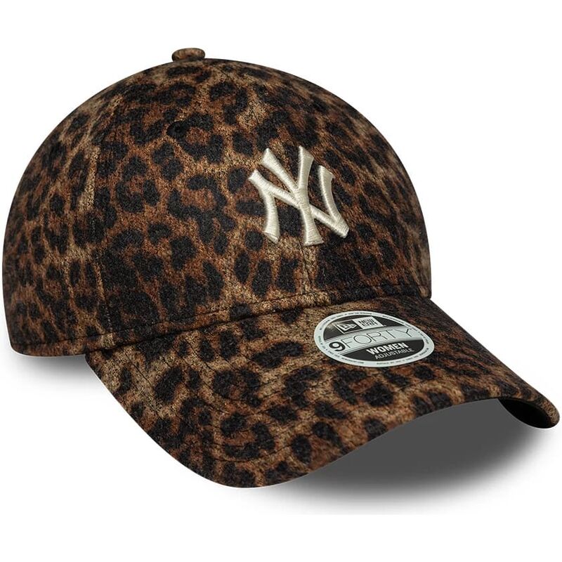 casquette-courbee-leopard-ajustable-pour-femme-9forty-lionpard-cosy-new-york-yankees-mlb-new-era casquette-courbee-leopard-ajustable-pour-femme-9forty-lionpard-cosy-new-york-yankees-mlb-new-era