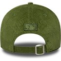 casquette-courbee-verte-claire-ajustable-avec-logo-vert-9forty-m-crown-cord-new-york-yankees-mlb-new-era