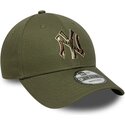 casquette-courbee-verte-ajustable-avec-logo-camouflage-9forty-outline-camo-new-york-yankees-mlb-new-era