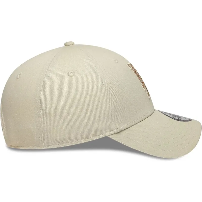 casquette-courbee-beige-ajustable-avec-logo-marron-9forty-faux-pony-infill-los-angeles-dodgers-mlb-new-era