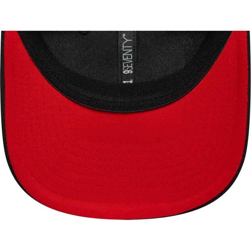 casquette-courbee-noire-snapback-9seventy-stretch-snap-patch-aprilia-piaggio-new-era casquette-courbee-noire-snapback-9seventy-stretch-snap-patch-aprilia-piaggio-new-era