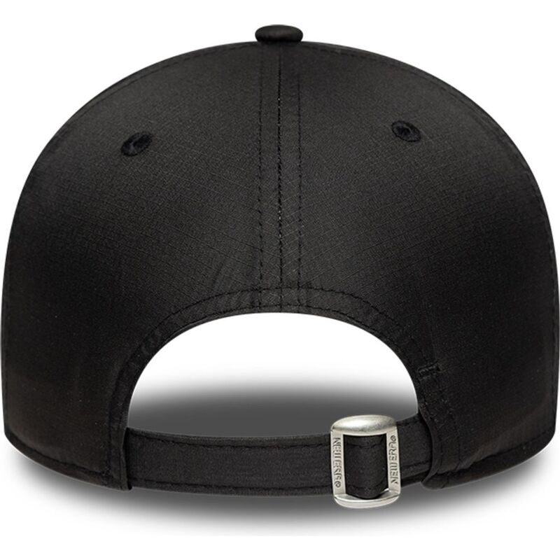 casquette-courbee-noire-ajustable-avec-logo-noir-9forty-ripstop-fc-barcelona-laliga-new-era casquette-courbee-noire-ajustable-avec-logo-noir-9forty-ripstop-fc-barcelona-laliga-new-era