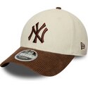 casquette-courbee-marron-et-beige-ajustable-avec-logo-marron-9forty-m-crown-cord-new-york-yankees-mlb-new-era
