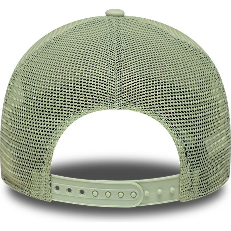 casquette-trucker-verte-et-beige-pour-enfant-a-frame-outdoor-new-era