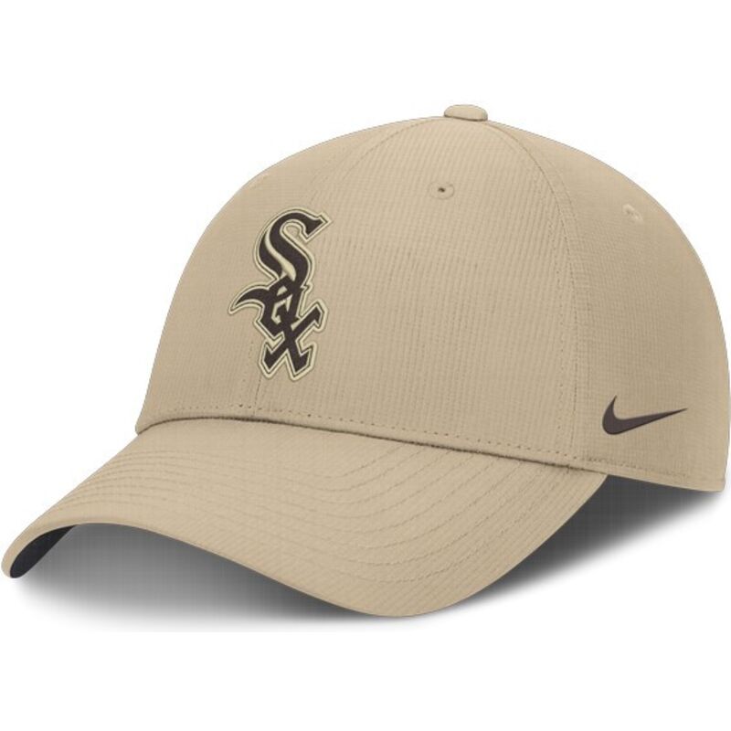 casquette-courbee-beige-ajustable-avec-logo-marron-club-structured-uv-poly-ripstop-chicago-white-sox-mlb-nike casquette-courbee-beige-ajustable-avec-logo-marron-club-structured-uv-poly-ripstop-chicago-white-sox-mlb-nike