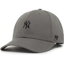 casquette-courbee-grise-ajustable-avec-logo-noir-mvp-base-runner-legend-new-york-yankees-mlb-47-brand