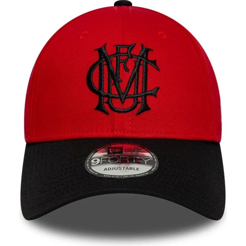 casquette-courbee-rouge-et-noire-ajustable-9forty-contrast-manchester-united-football-club-premier-league-new-era