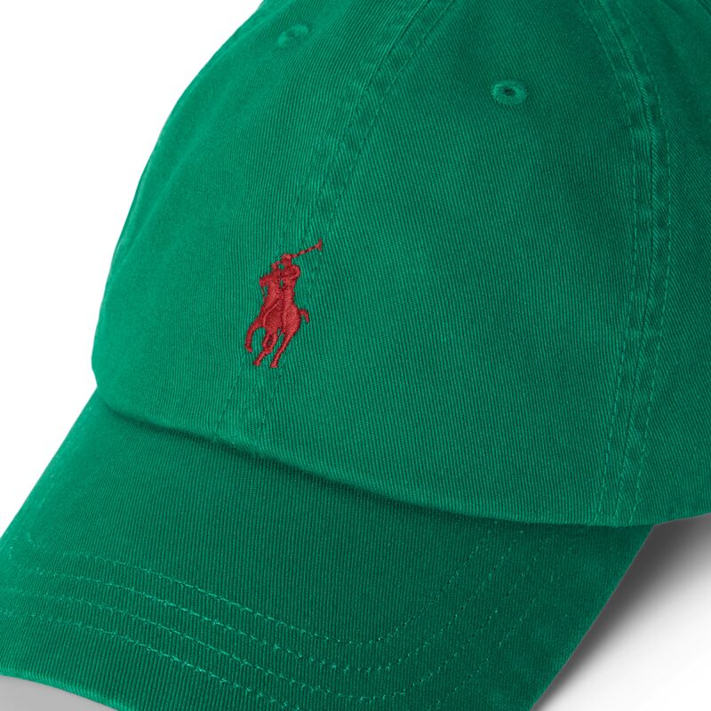 casquette-courbee-verte-ajustable-avec-logo-rouge-cotton-chino-classic-sport-polo-ralph-lauren casquette-courbee-verte-ajustable-avec-logo-rouge-cotton-chino-classic-sport-polo-ralph-lauren