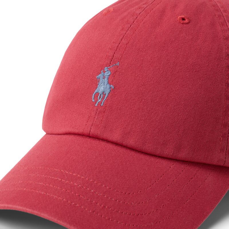 casquette-courbee-rouge-ajustable-avec-logo-grise-cotton-chino-classic-sport-polo-ralph-lauren