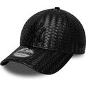 casquette-courbee-noire-snapback-avec-logo-noir-9forty-pu-weave-new-york-yankees-mlb-new-era