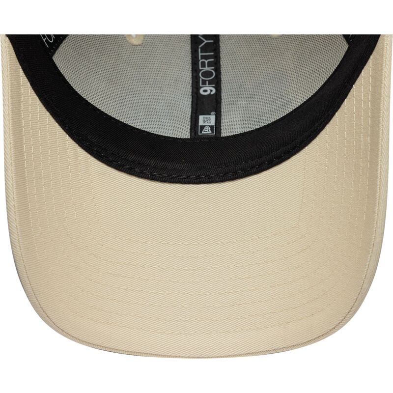 casquette-courbee-beige-snapback-pour-femme-9forty-rose-sequin-new-york-yankees-mlb-new-era