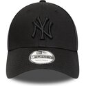 casquette-courbee-noire-ajustable-avec-logo-noir-9forty-league-essential-new-york-yankees-mlb-new-era