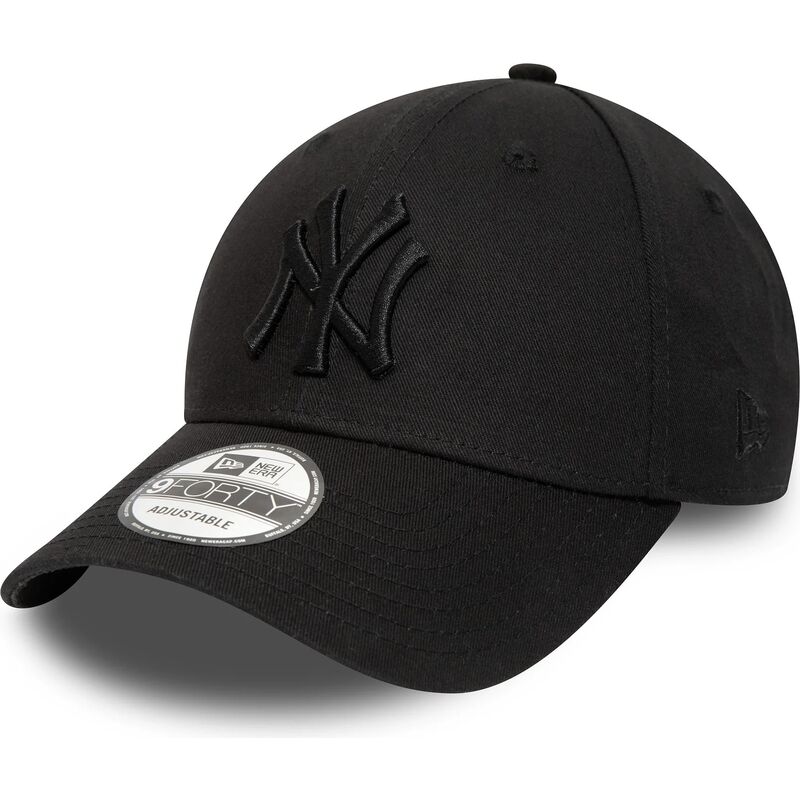 casquette-courbee-noire-ajustable-avec-logo-noir-9forty-league-essential-new-york-yankees-mlb-new-era