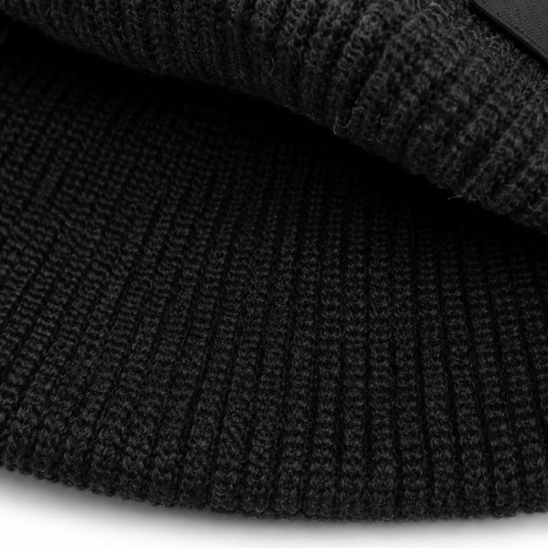 bonnet-noir-loup-the-lone-wolf-original-recipe-the-farm-goorin-bros