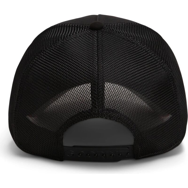 casquette-trucker-noire-et-rouge-crane-cancelled-skull-trucker-microsuede-the-farm-goorin-bros casquette-trucker-noire-et-rouge-crane-cancelled-skull-trucker-microsuede-the-farm-goorin-bros