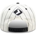 casquette-courbee-noire-et-blanche-snapback-19twenty-pinstripe-chicago-white-sox-mlb-new-era