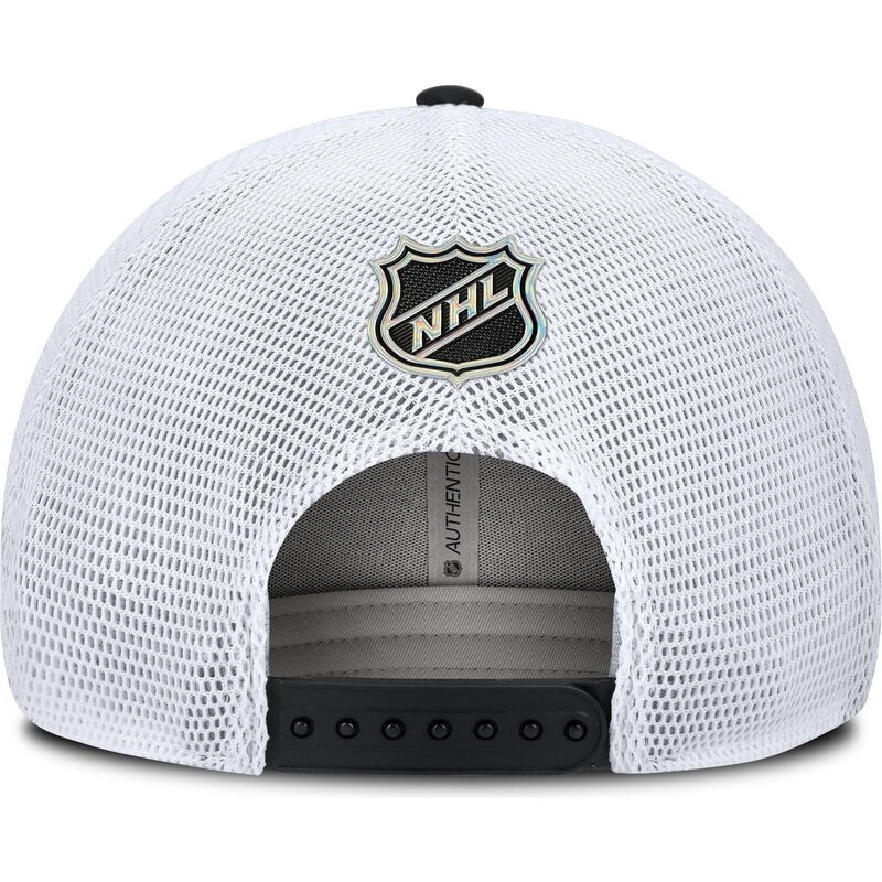 casquette-trucker-noire-et-blanche-structured-meshback-los-angeles-kings-nhl-fanatics casquette-trucker-noire-et-blanche-structured-meshback-los-angeles-kings-nhl-fanatics