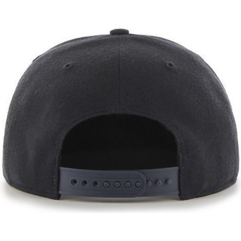 casquette-plate-bleue-marine-snapback-unie-mlb-boston-red-sox-47-brand