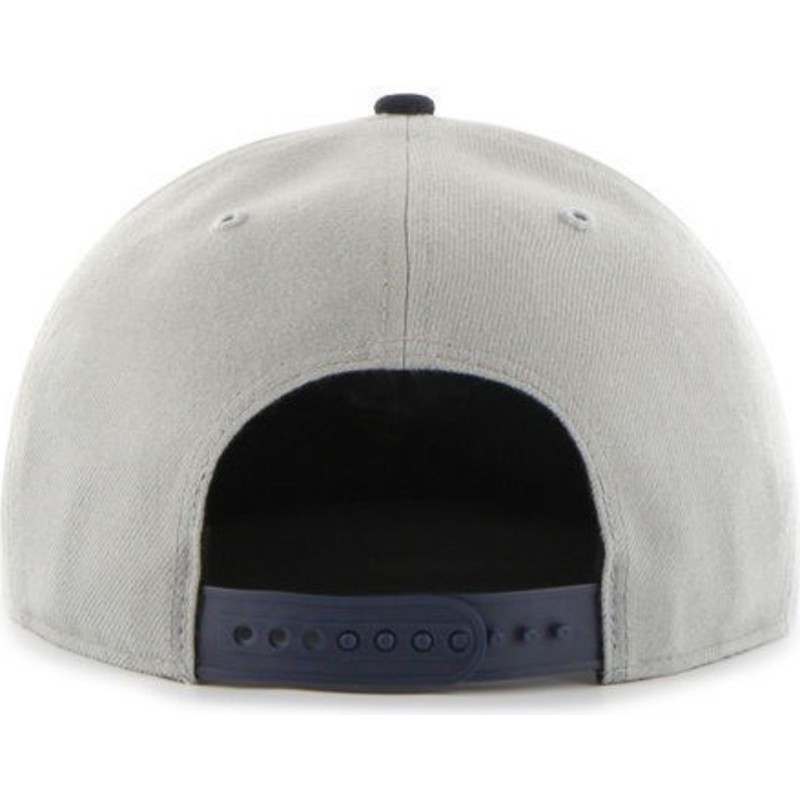 casquette-plate-grise-snapback-avec-logo-lateral-mlb-newyork-yankees-47-brand