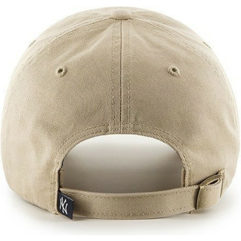 casquette-a-visiere-courbee-beige-avec-grand-logo-frontal-mlb-newyork-yankees-47-brand