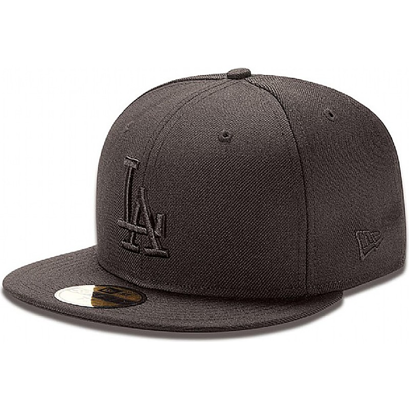 casquette-plate-noire-ajustee-59fifty-black-on-black-los-angeles-dodgers-mlb-new-era