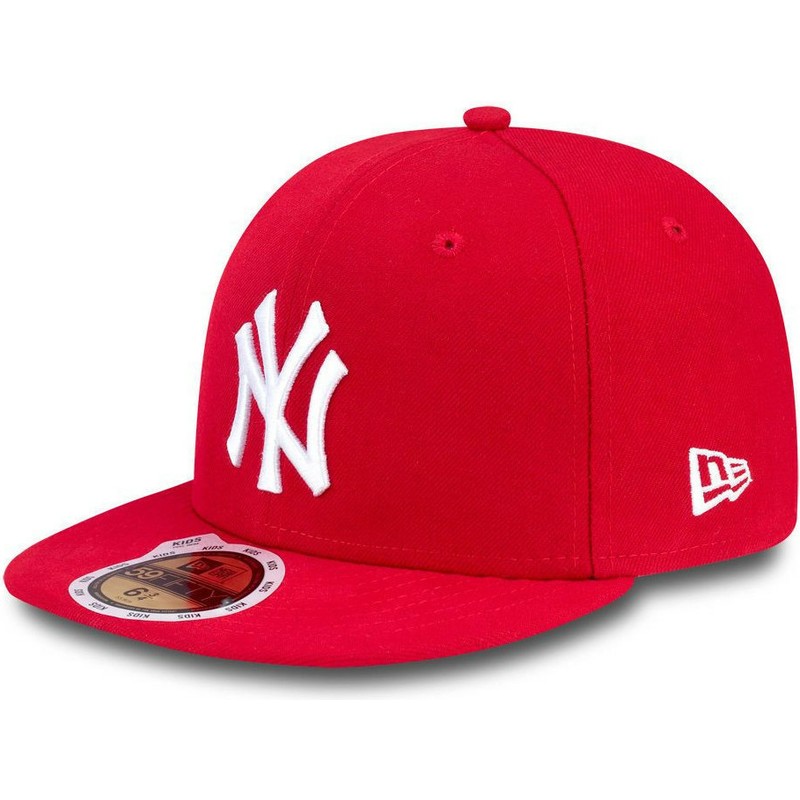 casquette-plate-rouge-ajustee-pour-enfant-59fifty-essential-new-york-yankees-mlb-new-era